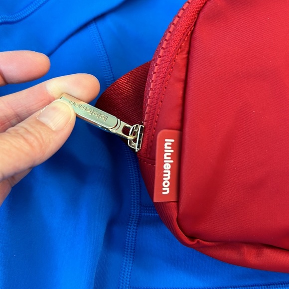 Lululemon Dark Red with gold hardware Lunar New Years Everywhere Belt Bag EBB 1L - Picture 3 of 15